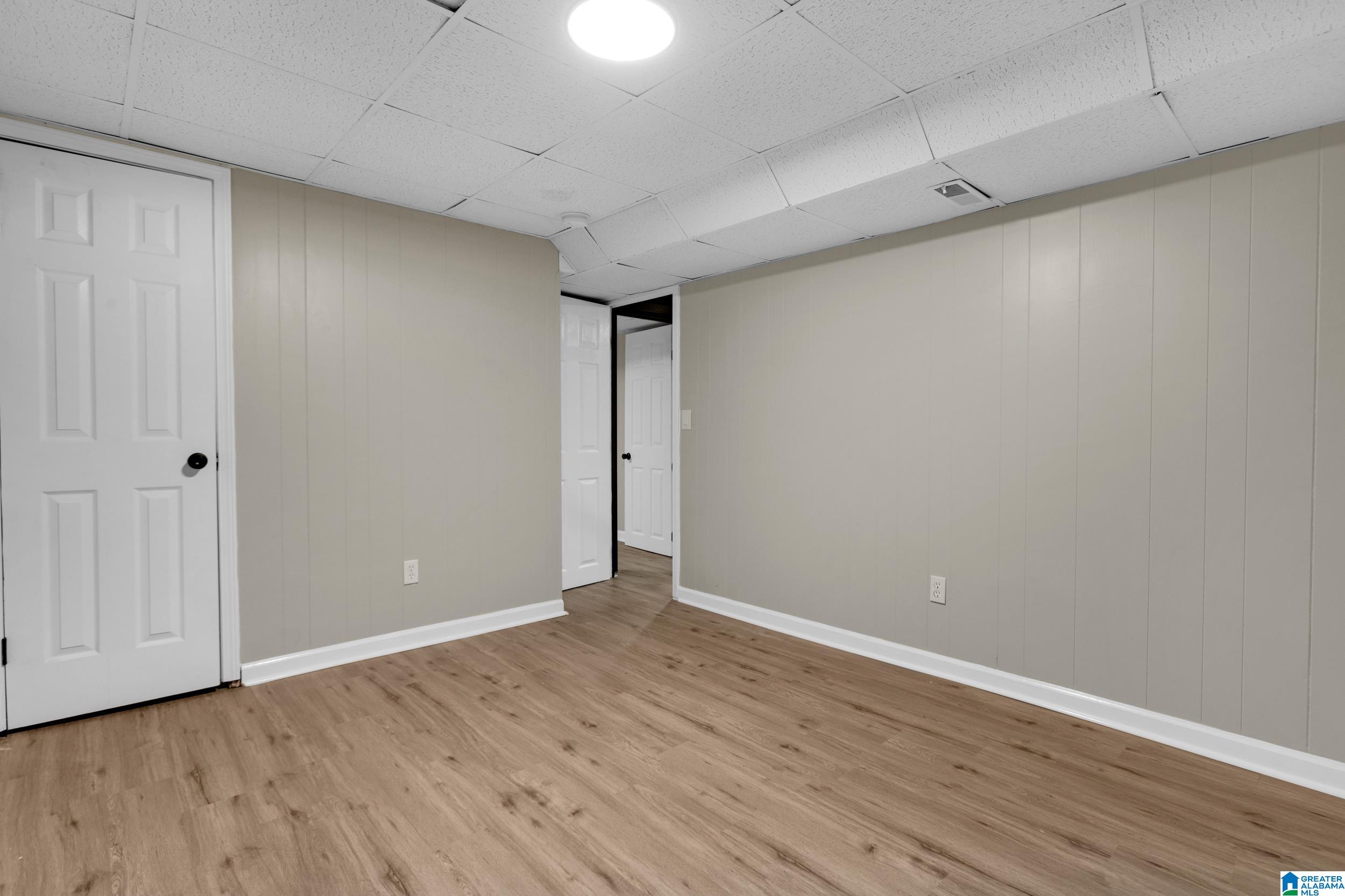 305 34th Avenue Northeast Birmingham, AL 35215 - Photo 28 of 36