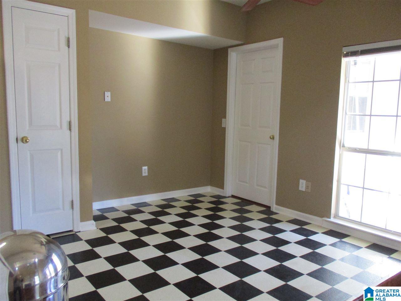 210 Cambrian Ridge Trail Pelham, AL 35124 - Photo 12 of 41