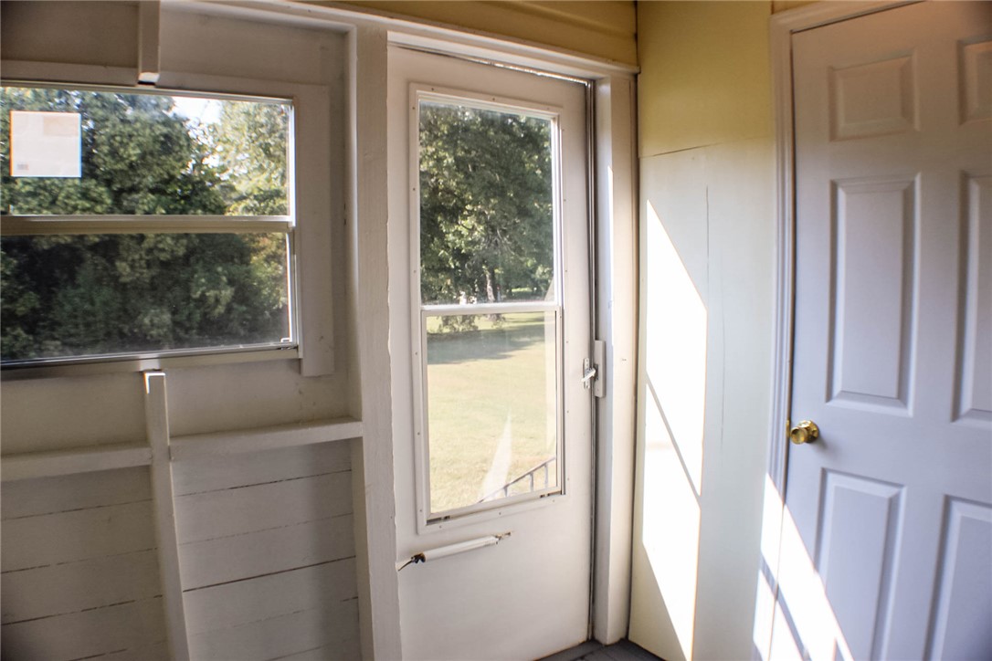 300 Betsy Street Iva, SC 29655 - Photo 18 of 46 Backdoor/Mudroom