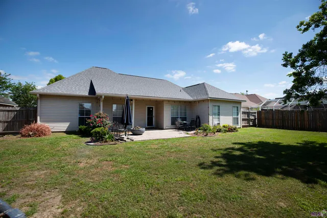 $330,000 | 36337 Crestway Avenue, Prairieville, LA 70769