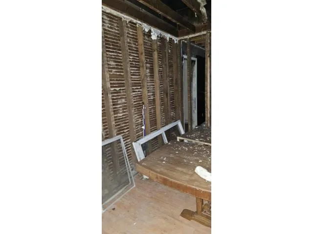 $27,000 | 700 North Boone Street, Olney, IL 62450