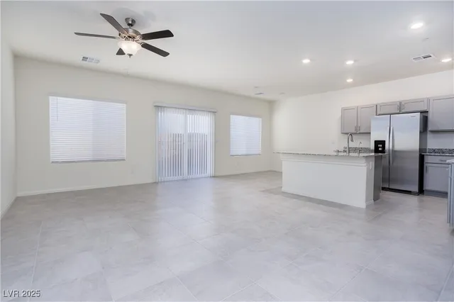 $2,200 | 437 Blue Lark Drive, Henderson, NV 89011