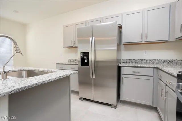 $2,200 | 437 Blue Lark Drive, Henderson, NV 89011