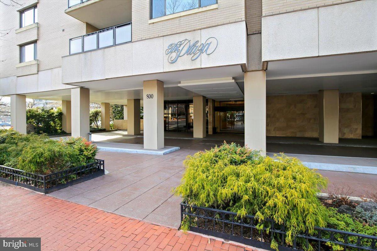 800 25th Street Northwest, Unit 504 Washington, DC 20037 - Photo 2 of 52 Elegant entrance to modern living.