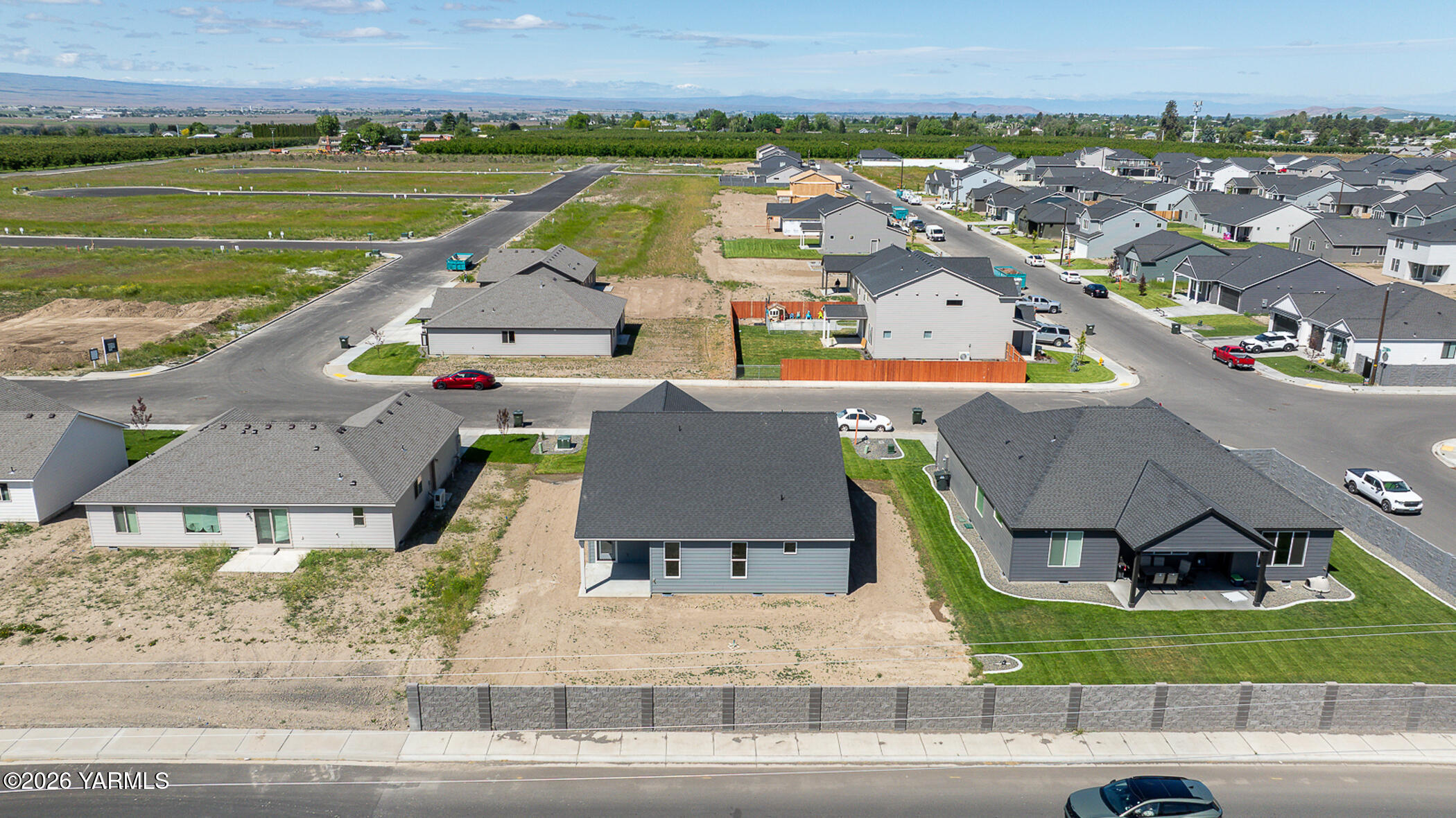 1603 Diamond Avenue Grandview, WA 98930 - Photo 29 of 32 an aerial view of a
