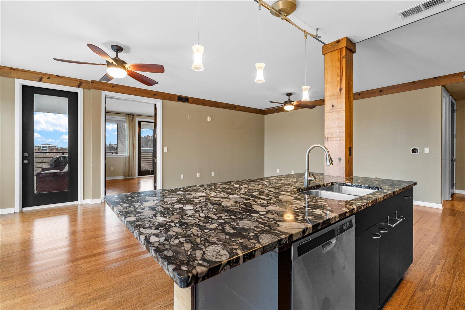 200 Manufacturers Road, Unit 506 Chattanooga, TN 37405 - Photo 12 of 55 Island with dishwasher