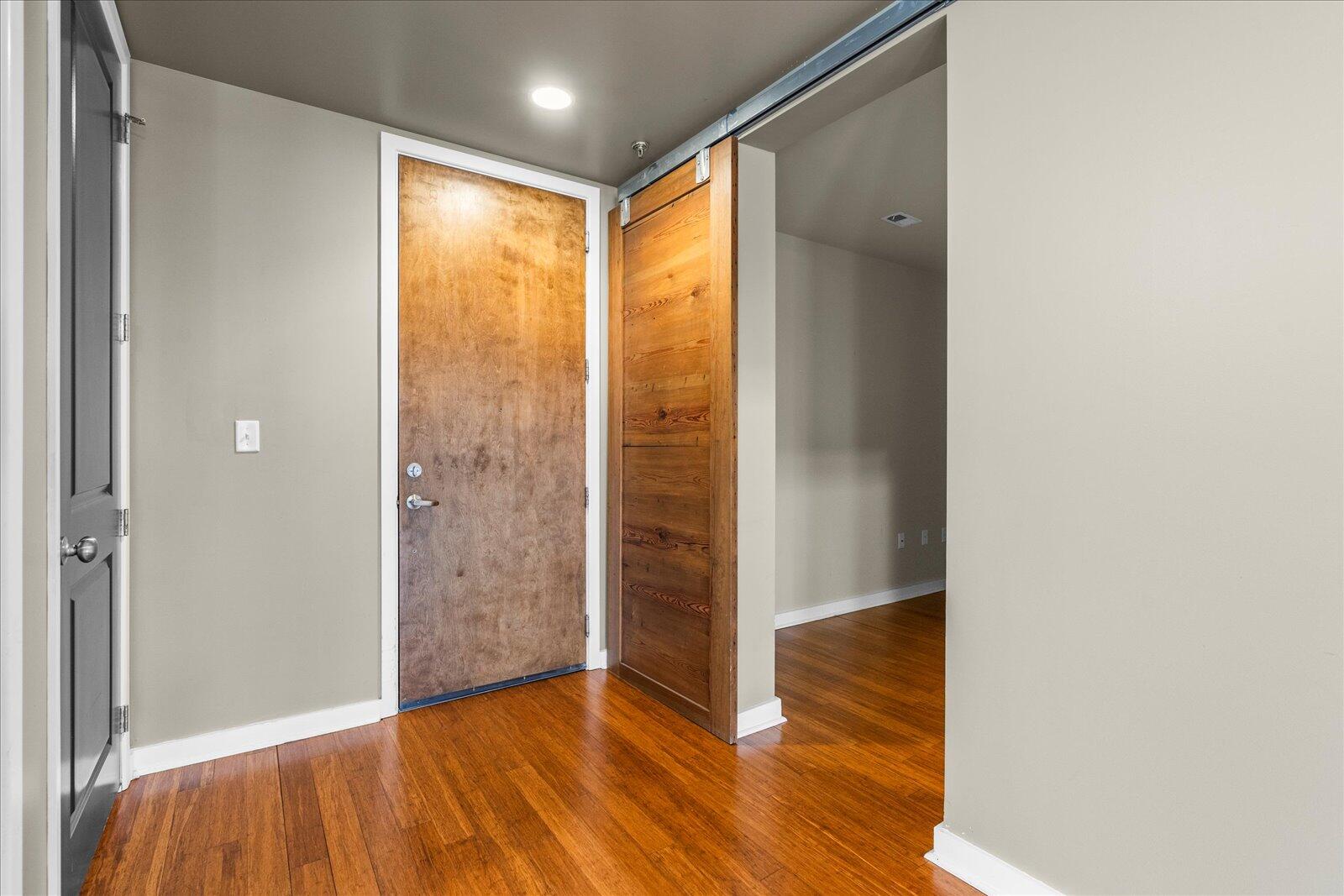 200 Manufacturers Road, Unit 506 Chattanooga, TN 37405 - Photo 23 of 55 Den can be used as a flex room