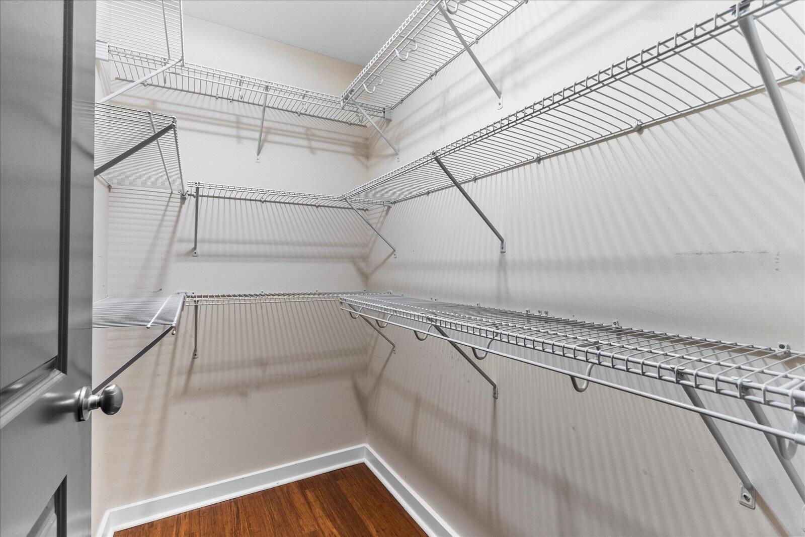 200 Manufacturers Road, Unit 506 Chattanooga, TN 37405 - Photo 26 of 55 Walk-in closet