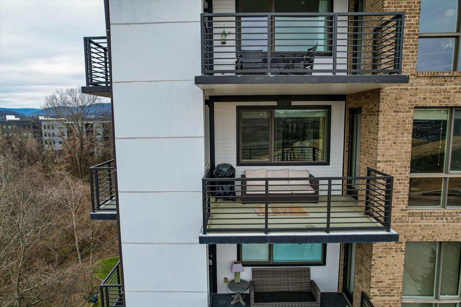 200 Manufacturers Road, Unit 506 Chattanooga, TN 37405 - Photo 36 of 55 Private balcony off primary bed