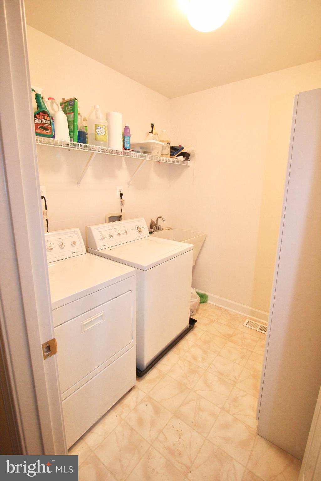 44 Barrington Road Bel Air, MD 21014 - Photo 20 of 42 Laundry Room on Main level