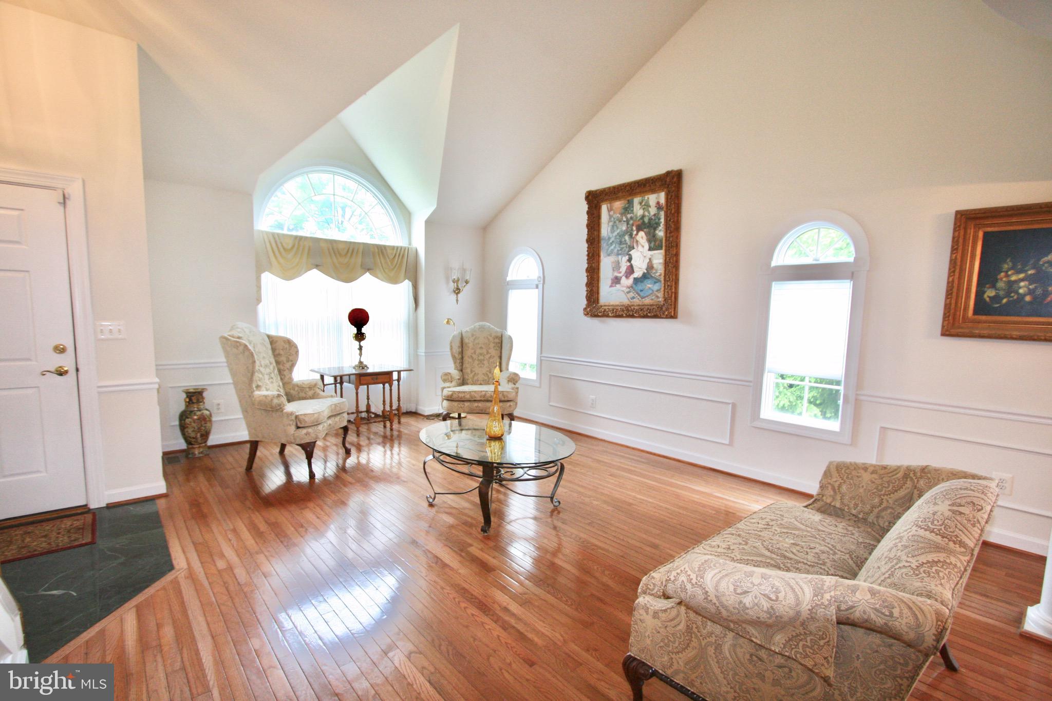 44 Barrington Road Bel Air, MD 21014 - Photo 4 of 42 Living Room