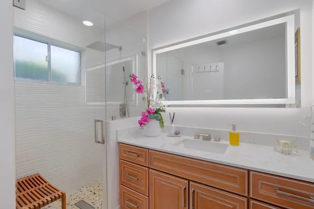 $389,000 | 115 Ramblewood Circle, Royal Palm Beach, FL 33411