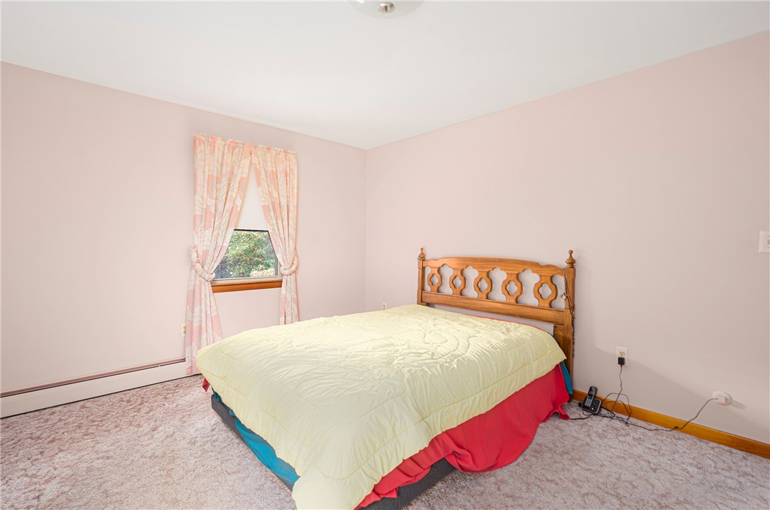 375 Angell Road Lincoln, RI 02865 - Photo 23 of 43 Bedroom
