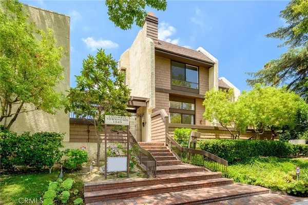 $849,900 | 1349 North Columbus Avenue, Unit 21, Glendale, CA 91202