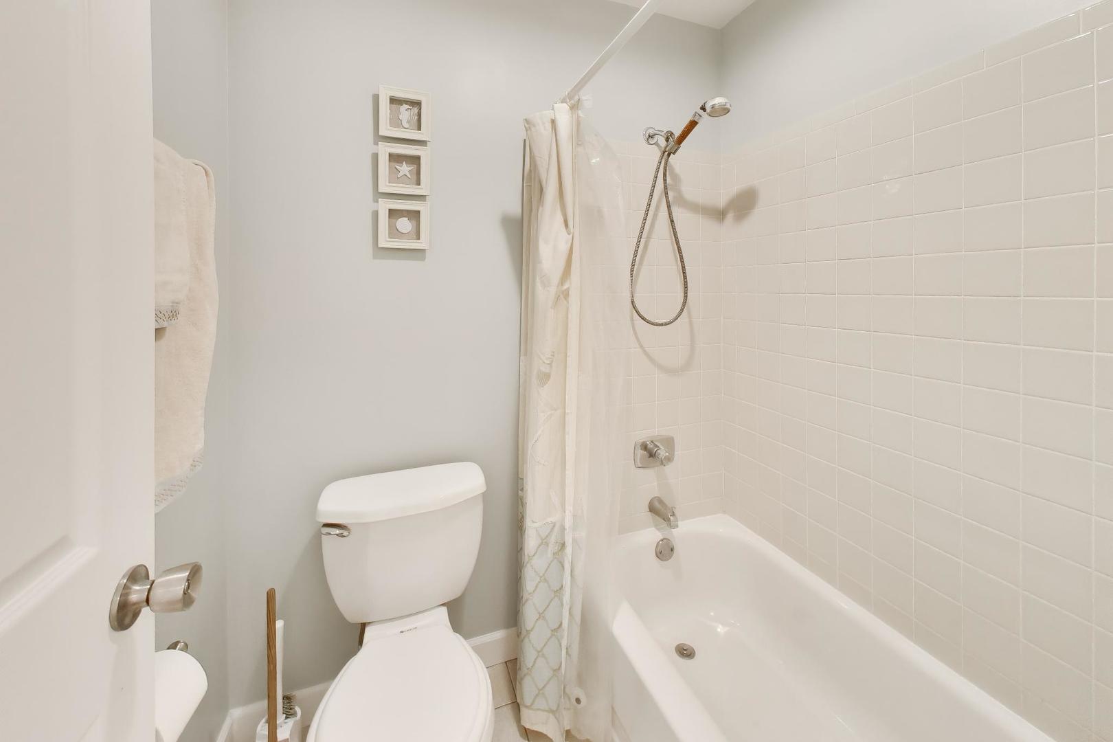 502 West Huntington Commons Road, Unit 340 Mount Prospect, IL 60056 - Photo 15 of 25