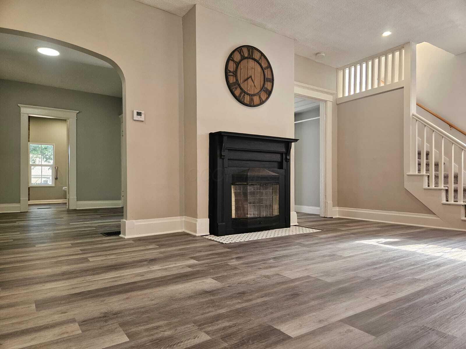 1822 Jackson Road Columbus, OH 43223 - Photo 9 of 28 80