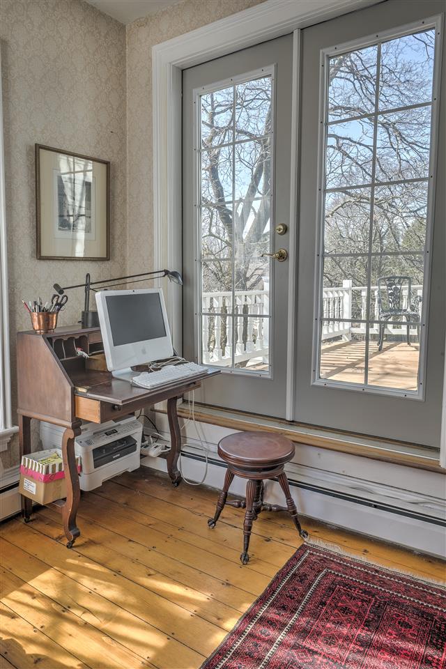 327 Court Street Keene, NH 03431 - Photo 21 of 40 Gallery Image 21
