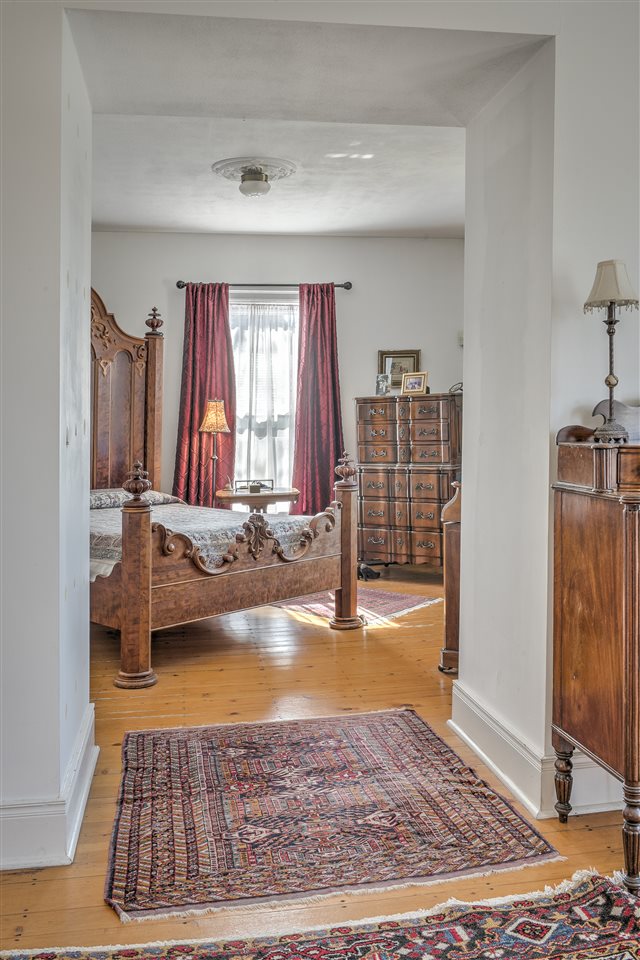 327 Court Street Keene, NH 03431 - Photo 25 of 40 Gallery Image 25