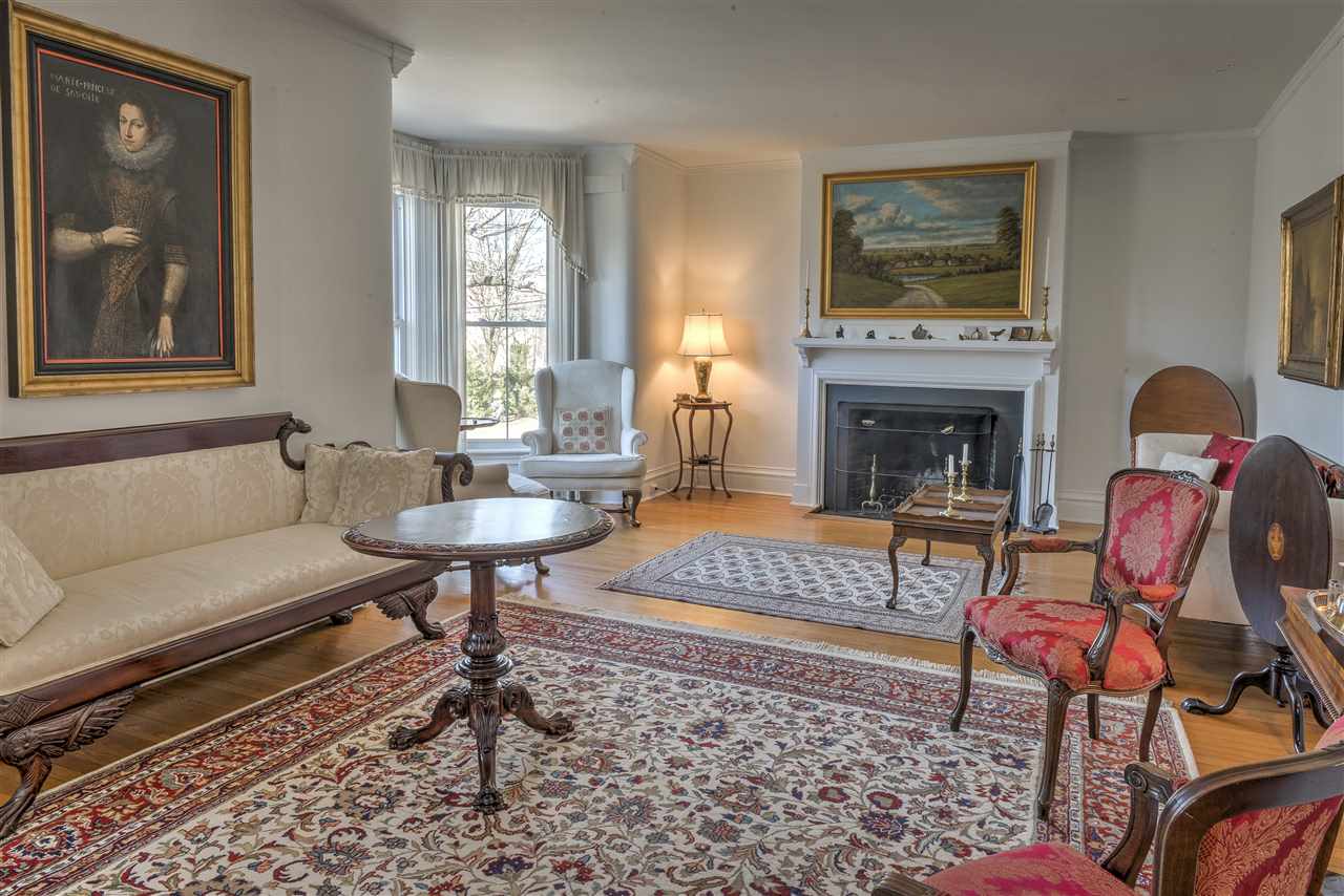 327 Court Street Keene, NH 03431 - Photo 6 of 40 Gallery Image 6