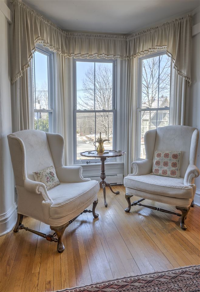 327 Court Street Keene, NH 03431 - Photo 8 of 40 Gallery Image 8