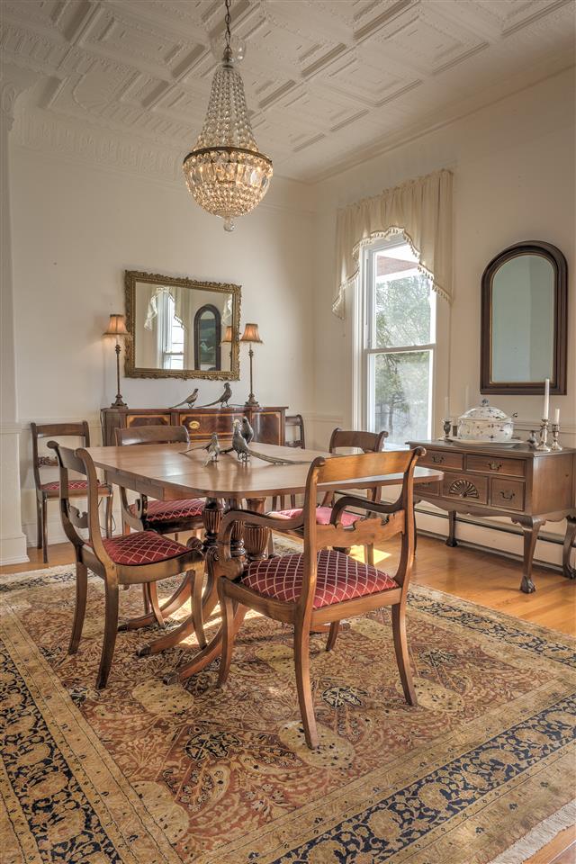 327 Court Street Keene, NH 03431 - Photo 10 of 40 Gallery Image 10
