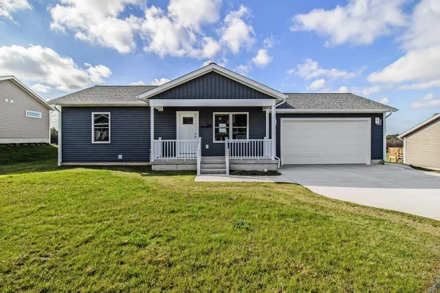 $234,000 | 259 Stonecrest Drive, Shelby, MI 49455