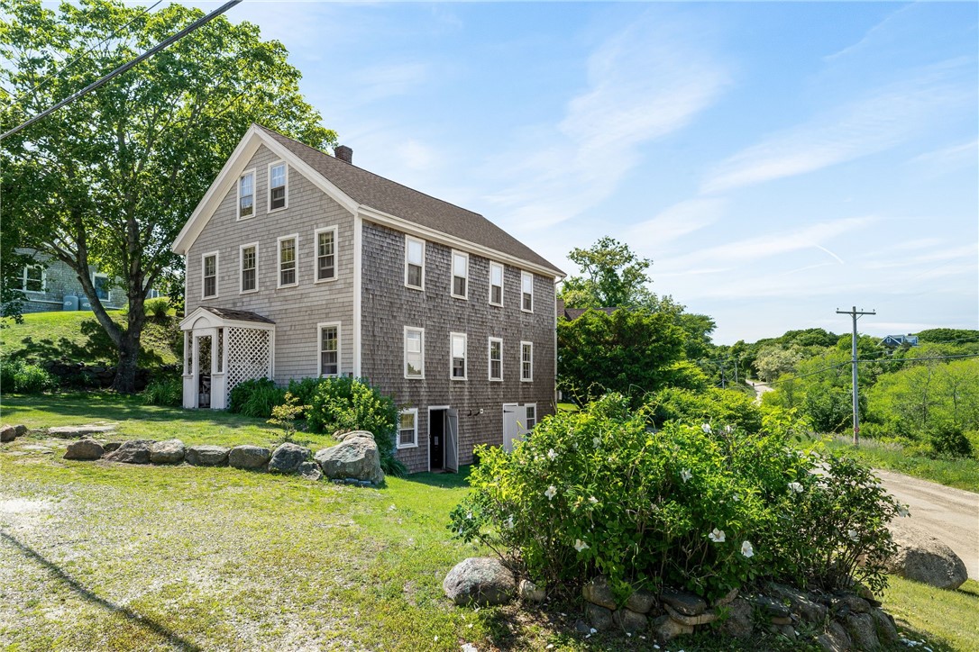 557 Center Road Block Island, RI 02807 - Photo 6 of 46