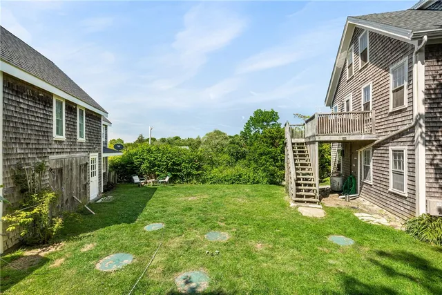 $2,295,000 | 557 Center Road, Block Island, RI 02807