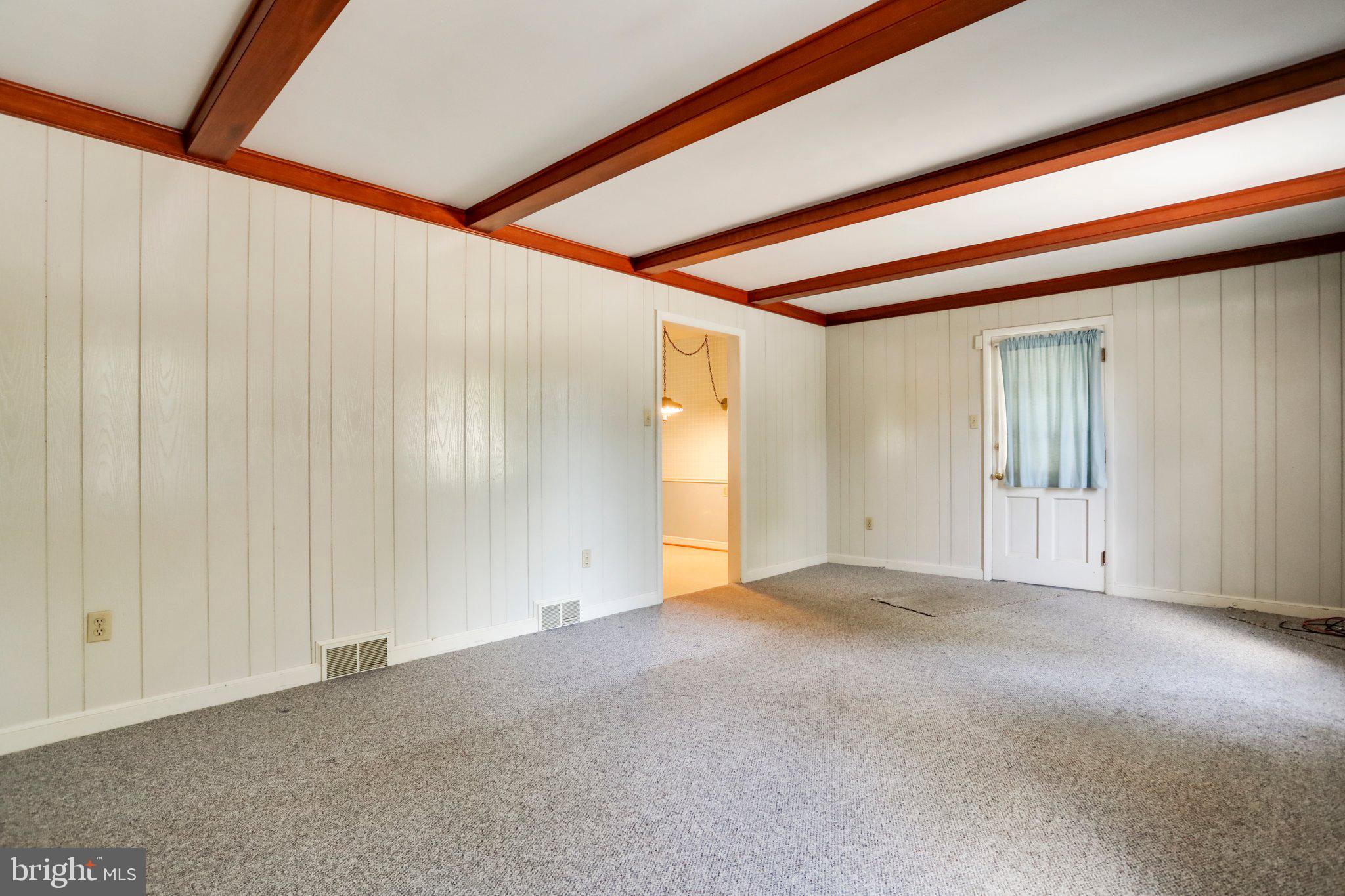 19735 Meadowbrook Road Hagerstown, MD 21742 - Photo 24 of 62 Family room