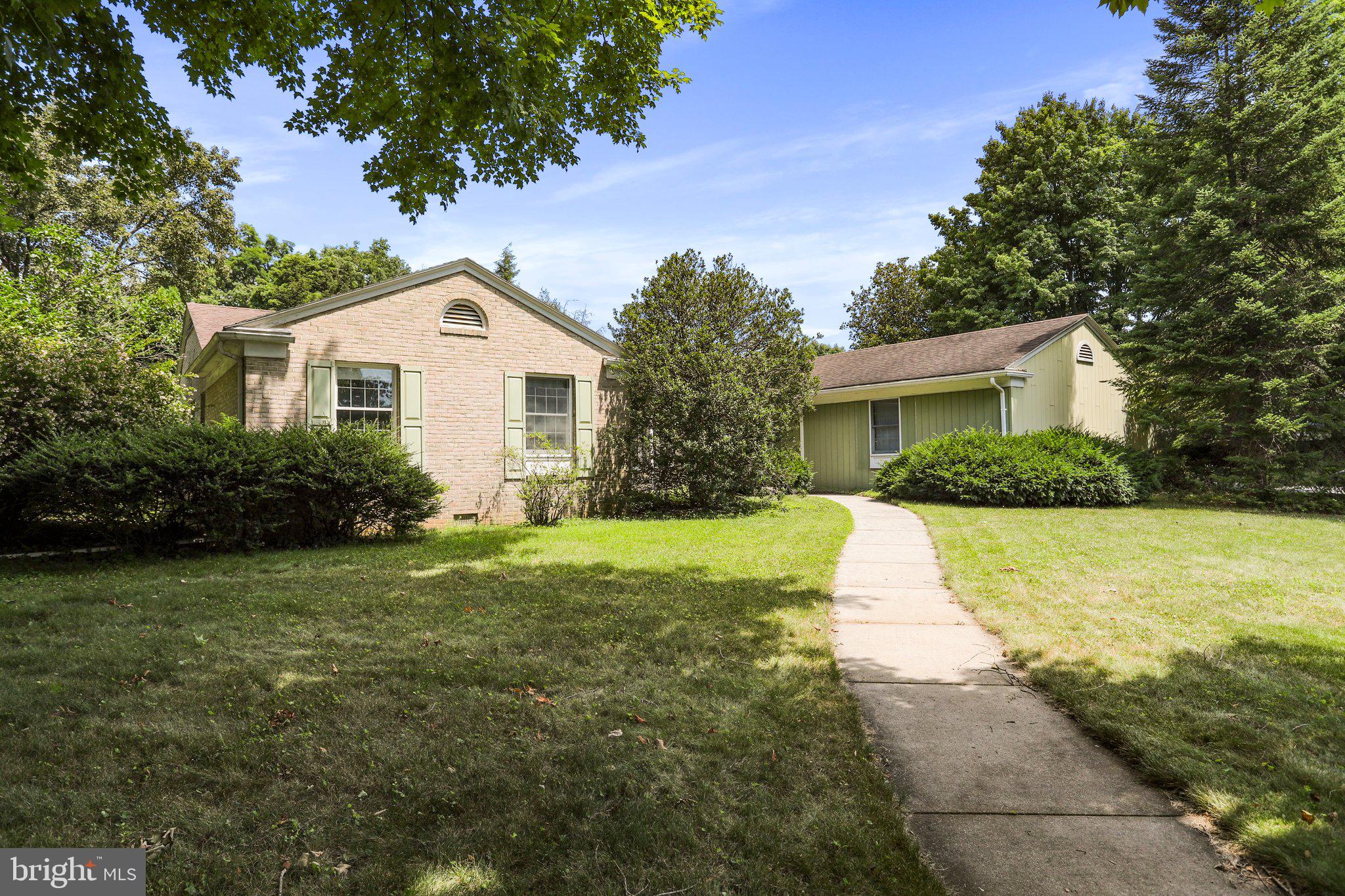 19735 Meadowbrook Road Hagerstown, MD 21742 - Photo 57 of 62 Front view