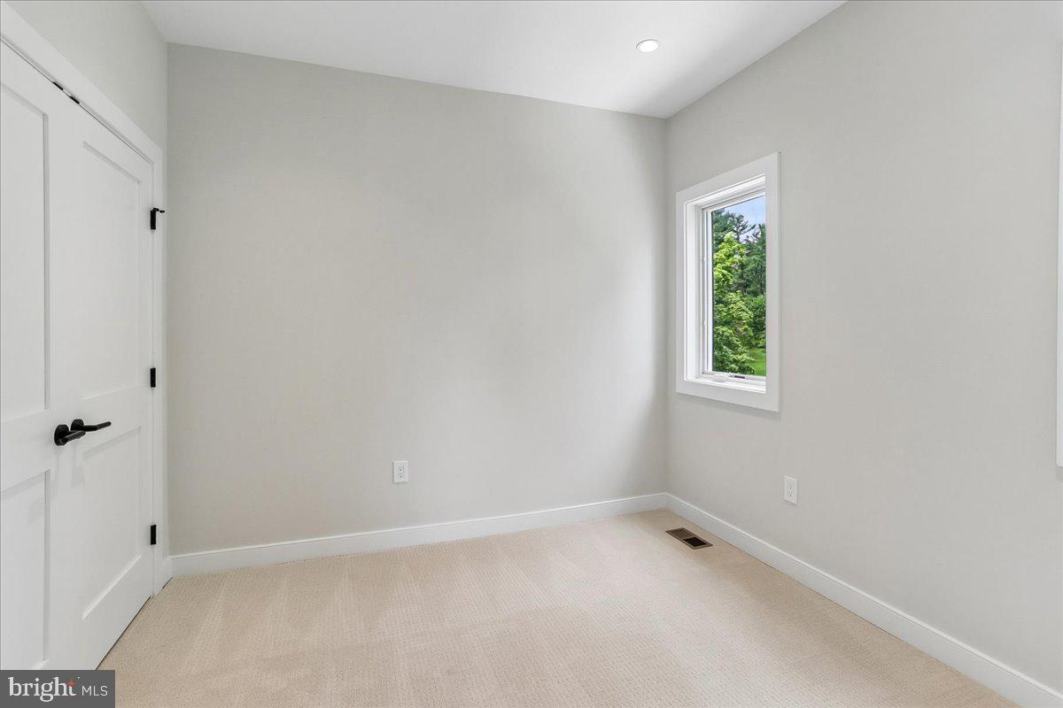 3929 Fulton Street Northwest, Unit A Washington, DC 20007 - Photo 37 of 79 Upper Level 2 Bedroom #3