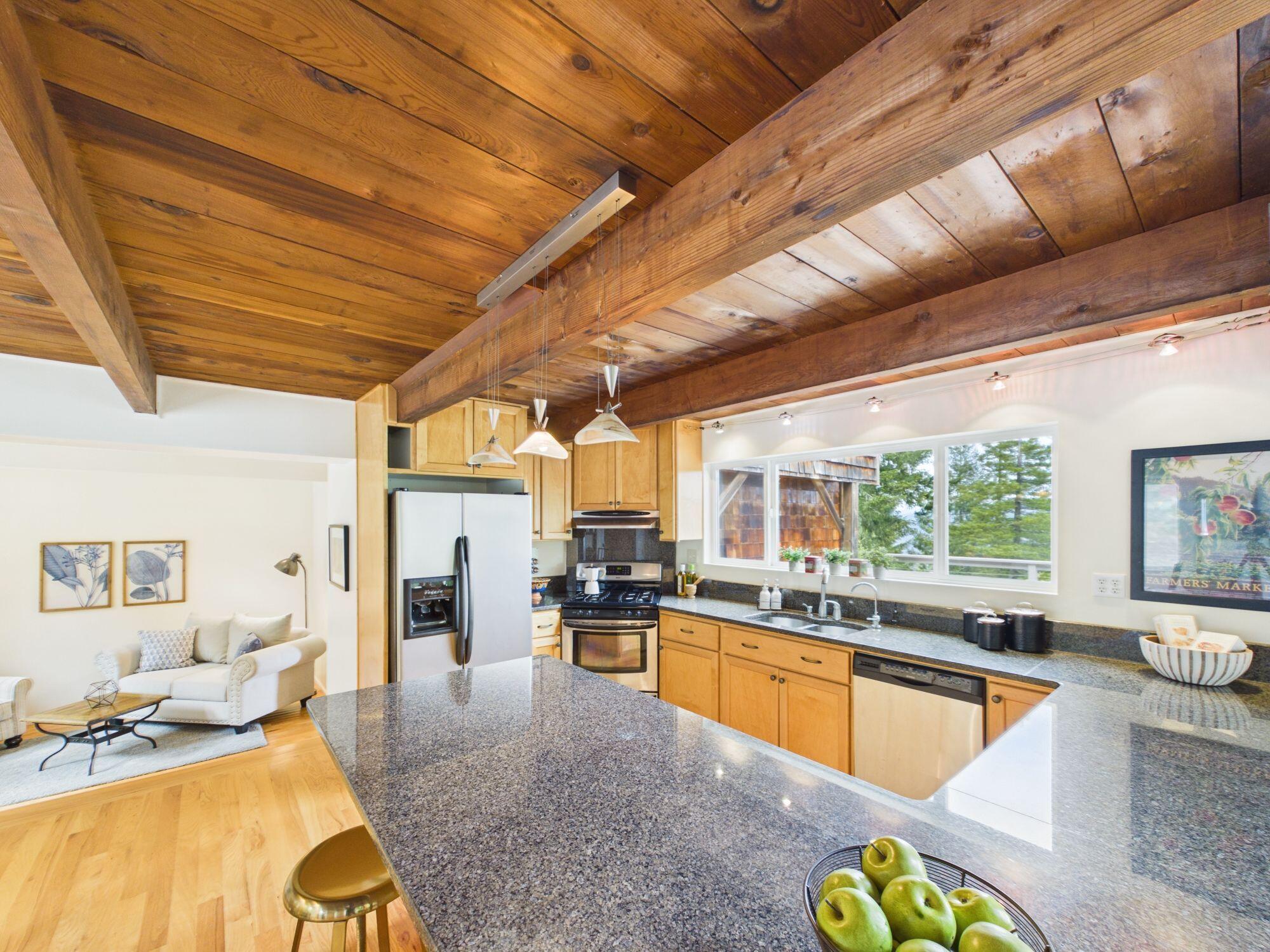 7090 Fickle Hill Road Arcata, CA 95521 - Photo 13 of 60 Gallery Image 13