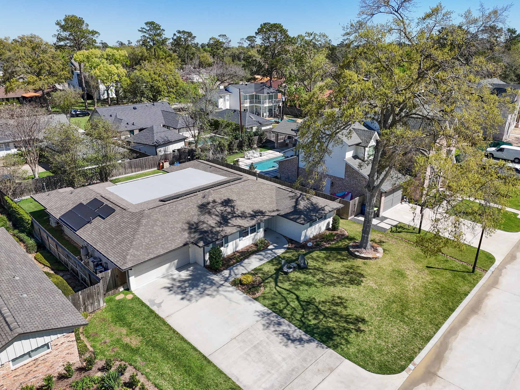 8710 Burkhart Road Houston, TX 77055 - Photo 2 of 47