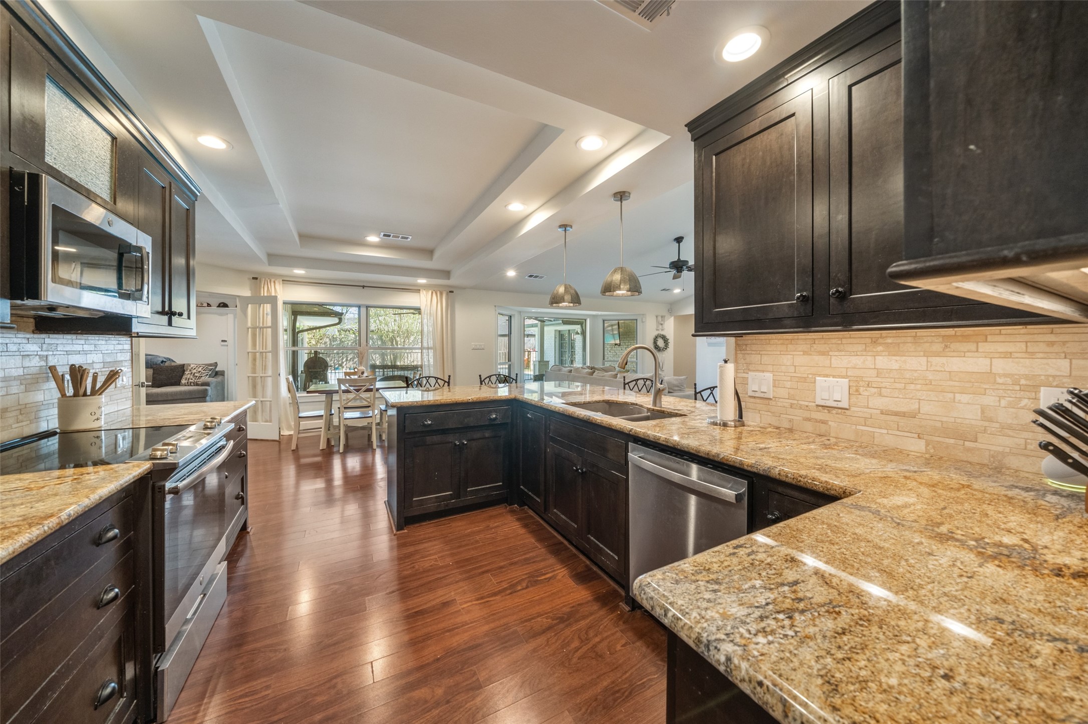 8710 Burkhart Road Houston, TX 77055 - Photo 34 of 47