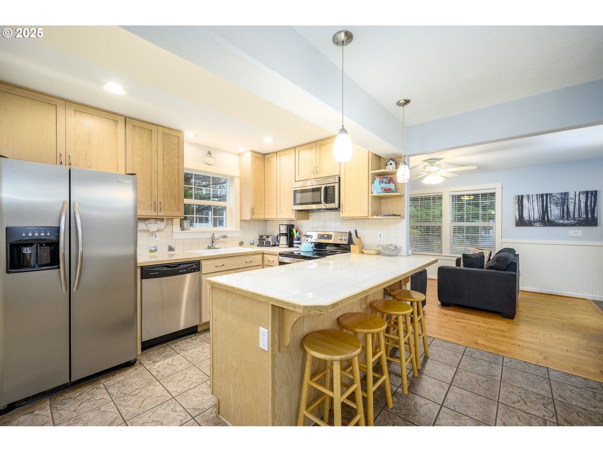 265 Bunchberry Way Depoe Bay, OR 97341 - Photo 12 of 34