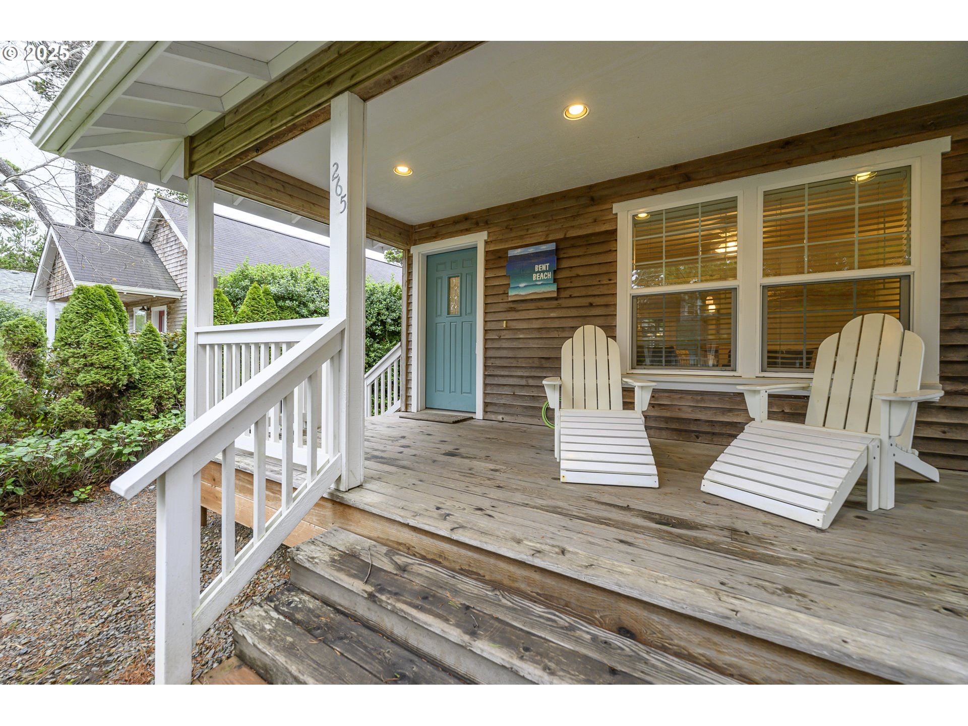 265 Bunchberry Way Depoe Bay, OR 97341 - Photo 5 of 34 Porch