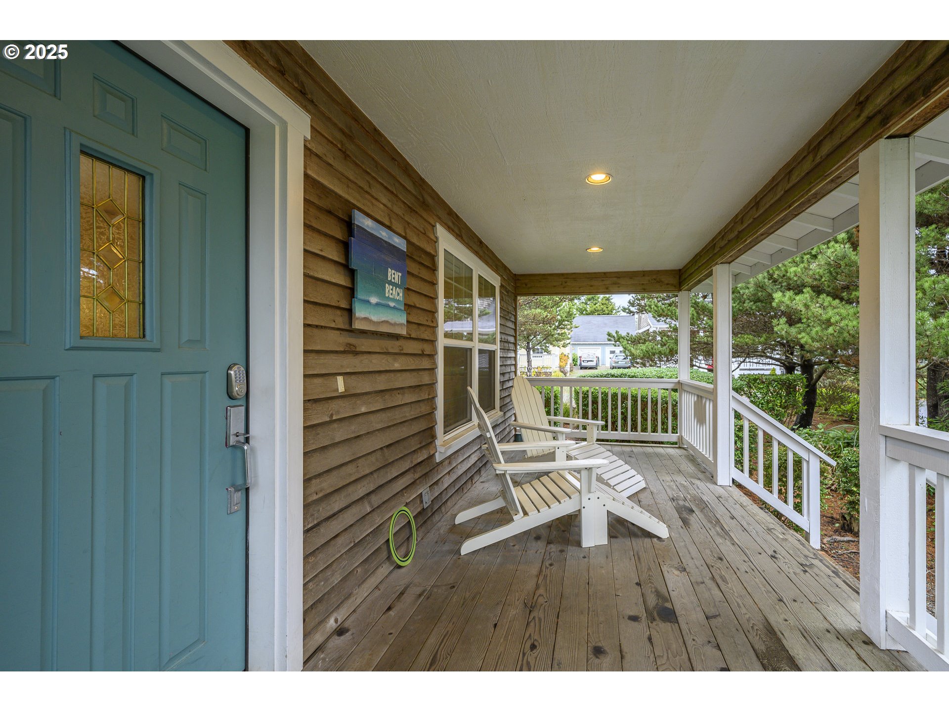 265 Bunchberry Way Depoe Bay, OR 97341 - Photo 6 of 34 Porch