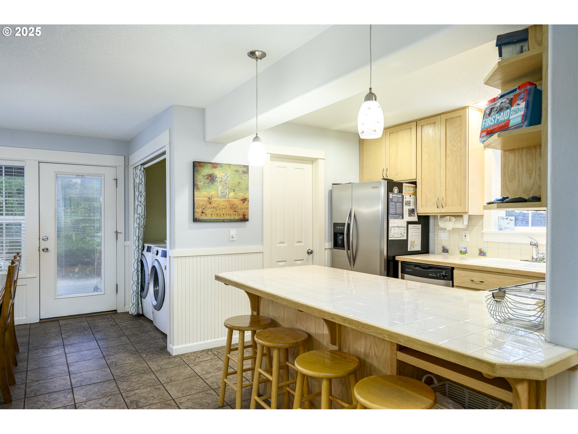 265 Bunchberry Way Depoe Bay, OR 97341 - Photo 8 of 34 Kitchen