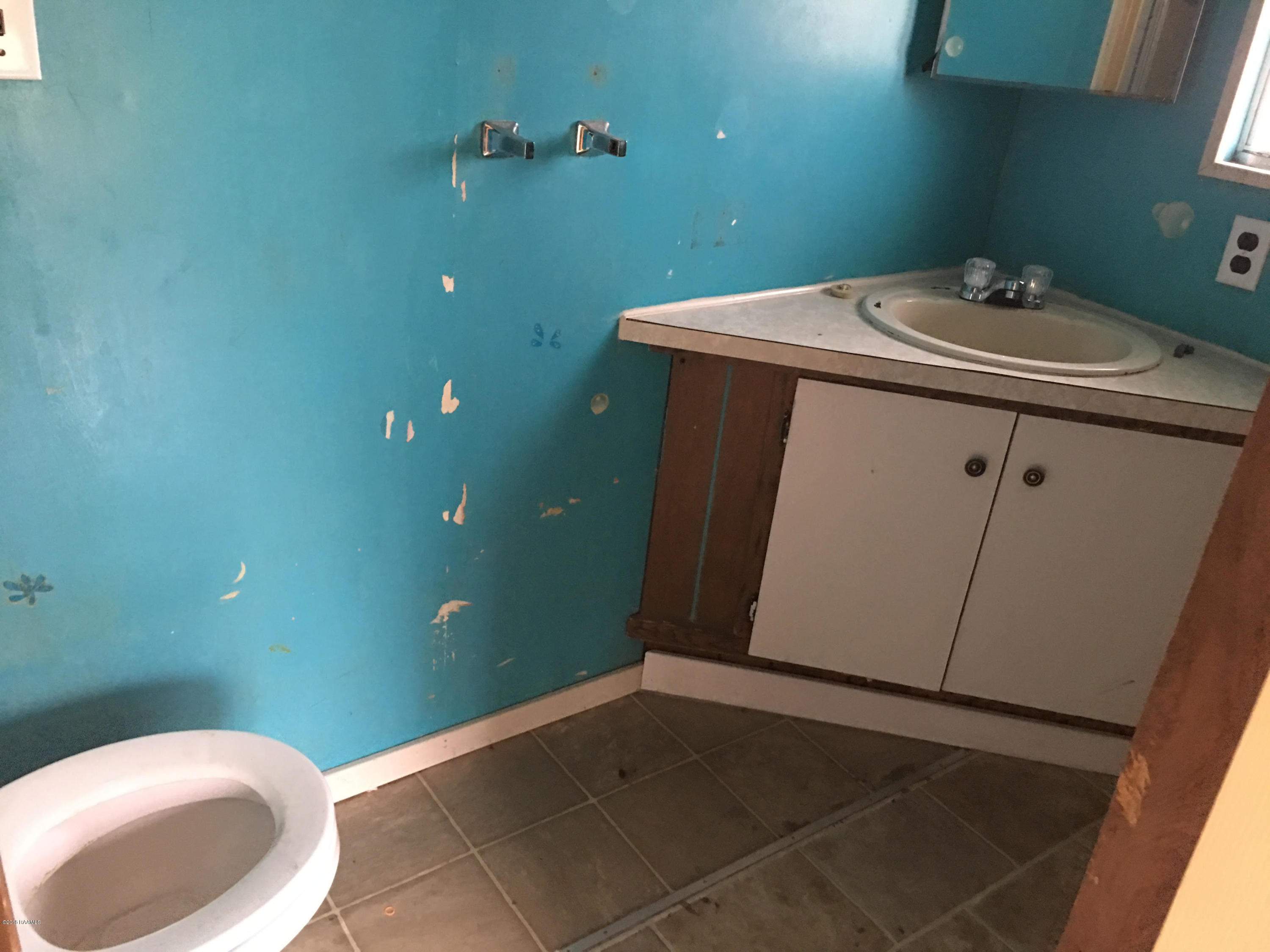 403 Louveteau Road, Unit B Carencro, LA 70520 - Photo 11 of 18 unnamed (18)