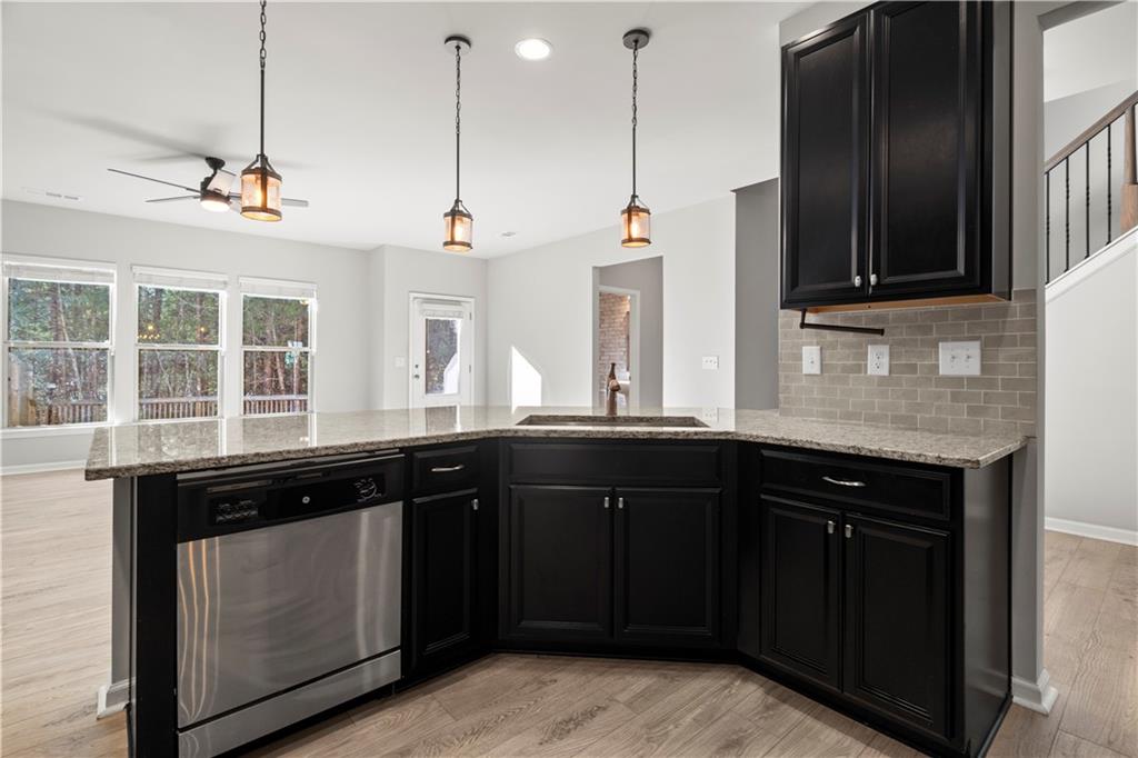 1540 Brookmere Way Cumming, GA 30040 - Photo 8 of 59