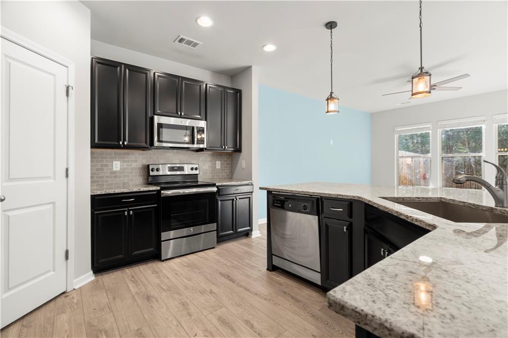 1540 Brookmere Way Cumming, GA 30040 - Photo 9 of 59