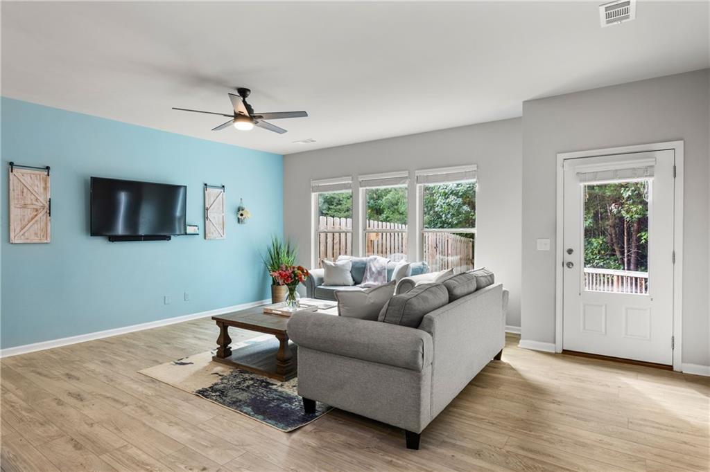 1540 Brookmere Way Cumming, GA 30040 - Photo 10 of 59