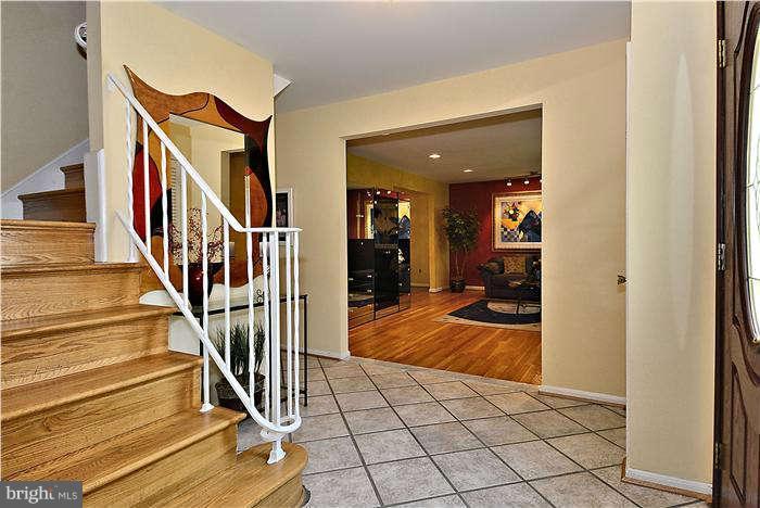 12551 Heurich Road Silver Spring, MD 20902 - Photo 4 of 30 Interior (General)