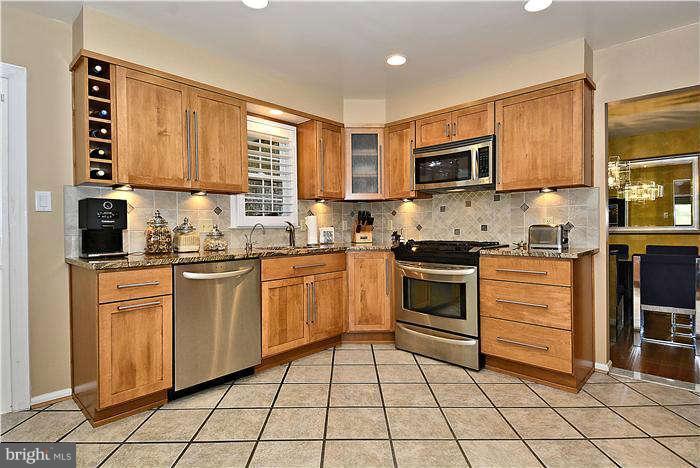 12551 Heurich Road Silver Spring, MD 20902 - Photo 8 of 30 Kitchen