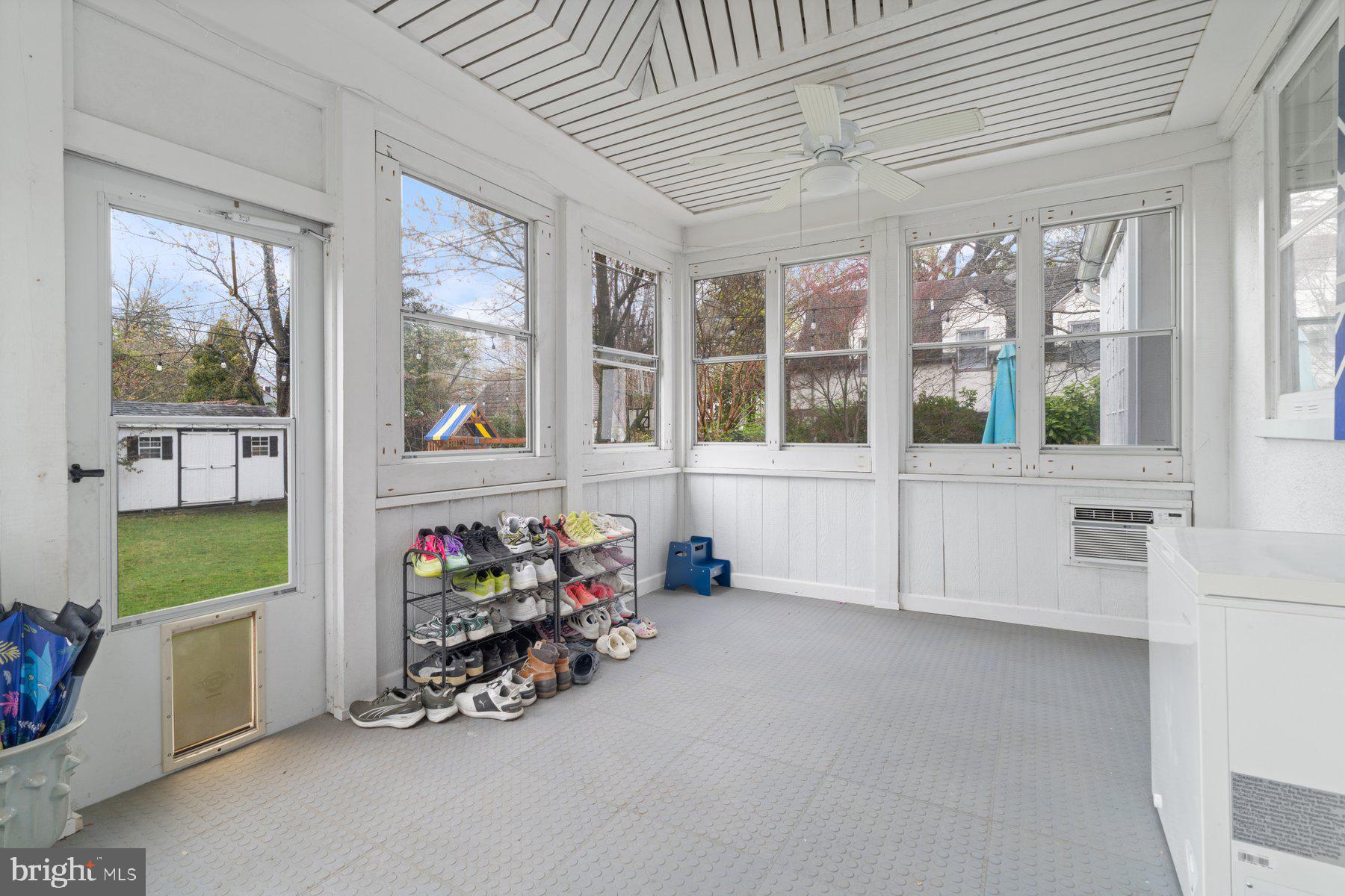 7113 Bristol Road Baltimore, MD 21212 - Photo 15 of 31 a very nice looking room with a large window and furniture