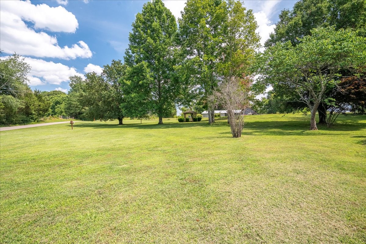 612 Clax Branch Road Loretto, TN 38469 - Photo 35 of 49