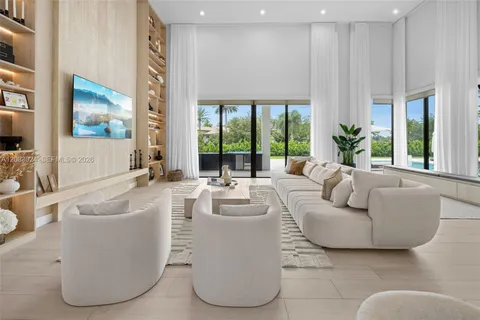 $5,985,000 | 14910 Southwest 16 Court, Fort Lauderdale, FL 33325