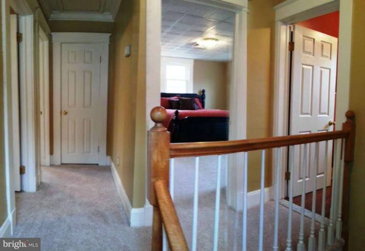 413 Westgate Road Baltimore, MD 21229 - Photo 15 of 30 Interior (General)