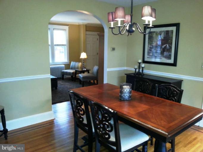 413 Westgate Road Baltimore, MD 21229 - Photo 8 of 30 Dining Room