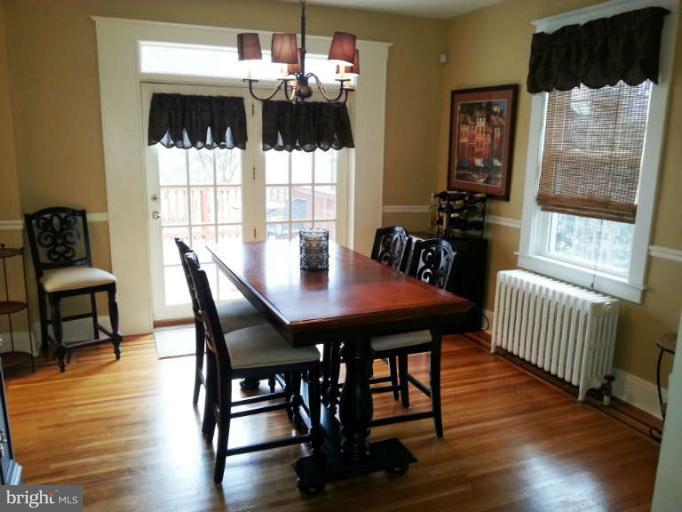 413 Westgate Road Baltimore, MD 21229 - Photo 10 of 30 Dining Room